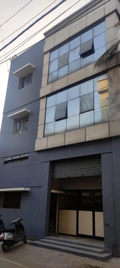 Abuzz Oxfordcaps Bannerghatta บังกาลอร์ ภายนอก รูปภาพ