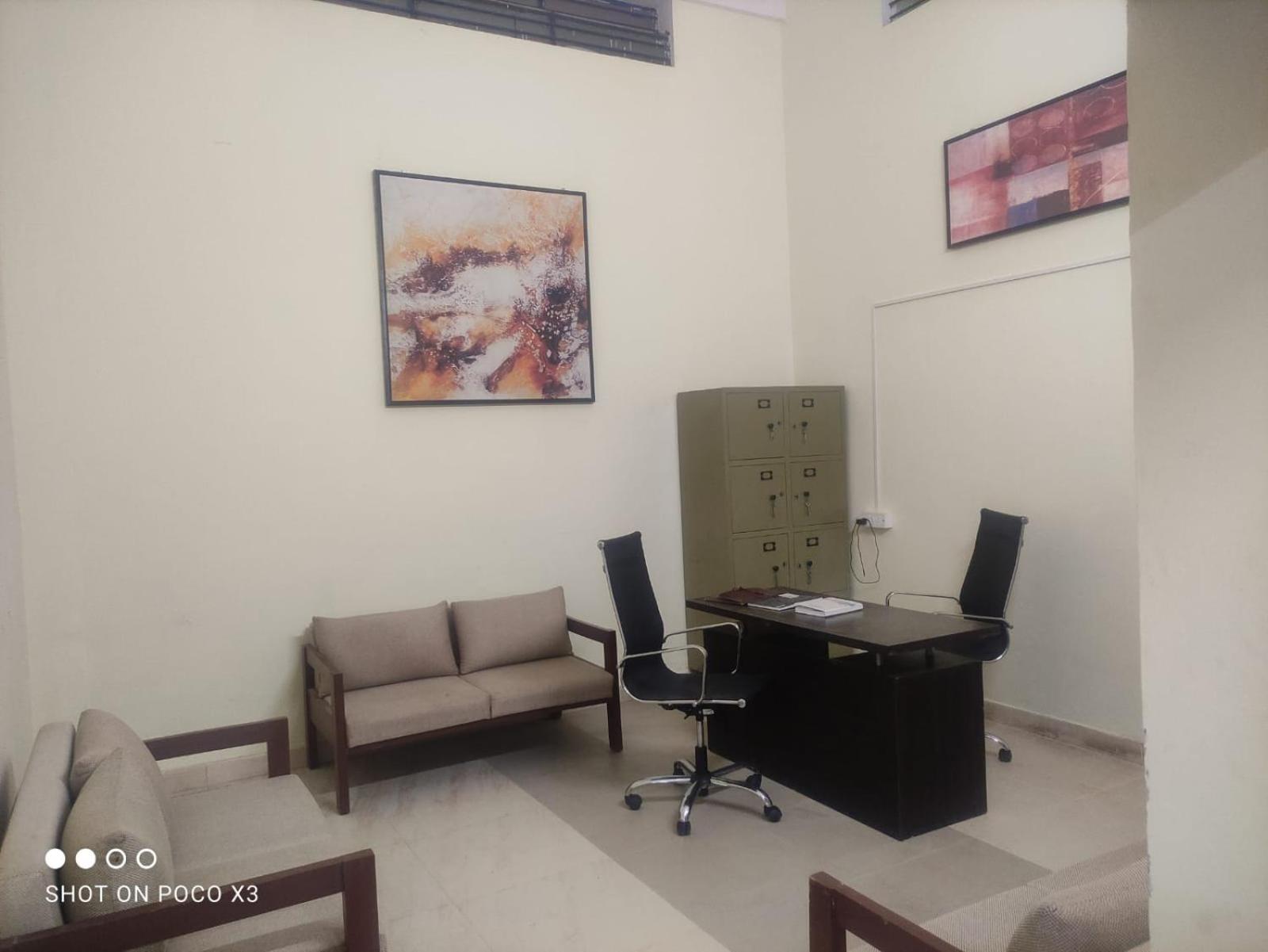 Abuzz Oxfordcaps Bannerghatta บังกาลอร์ ภายนอก รูปภาพ